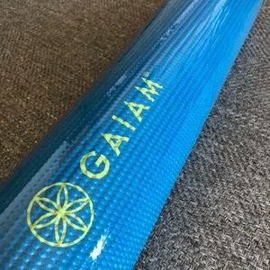 GAIAM Yoga Mat BRAND NEW